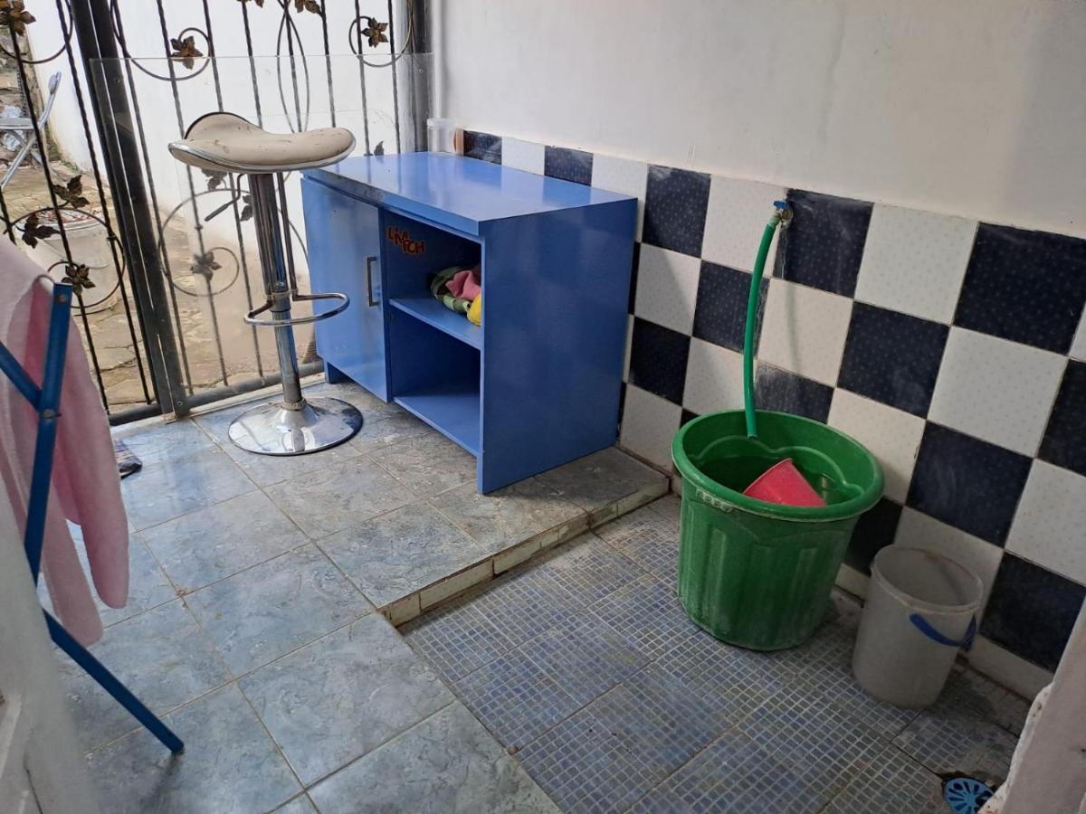 Indo Homestay Malang Ngoại thất bức ảnh